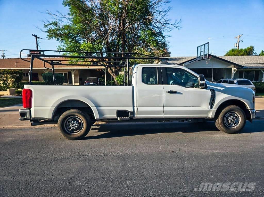 Ford F 250 XL SD Вантажівки / спеціальні
