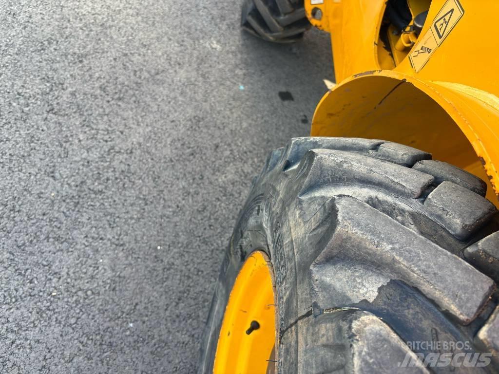 JCB 520-40 Телескопічні навантажувачі