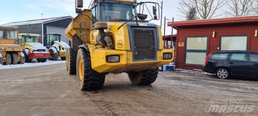 Bell B 30 D 6X6 Зчленовані самоскиди