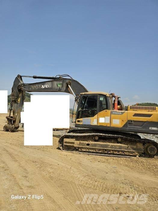Volvo EC 300 D Гусеничні екскаватори