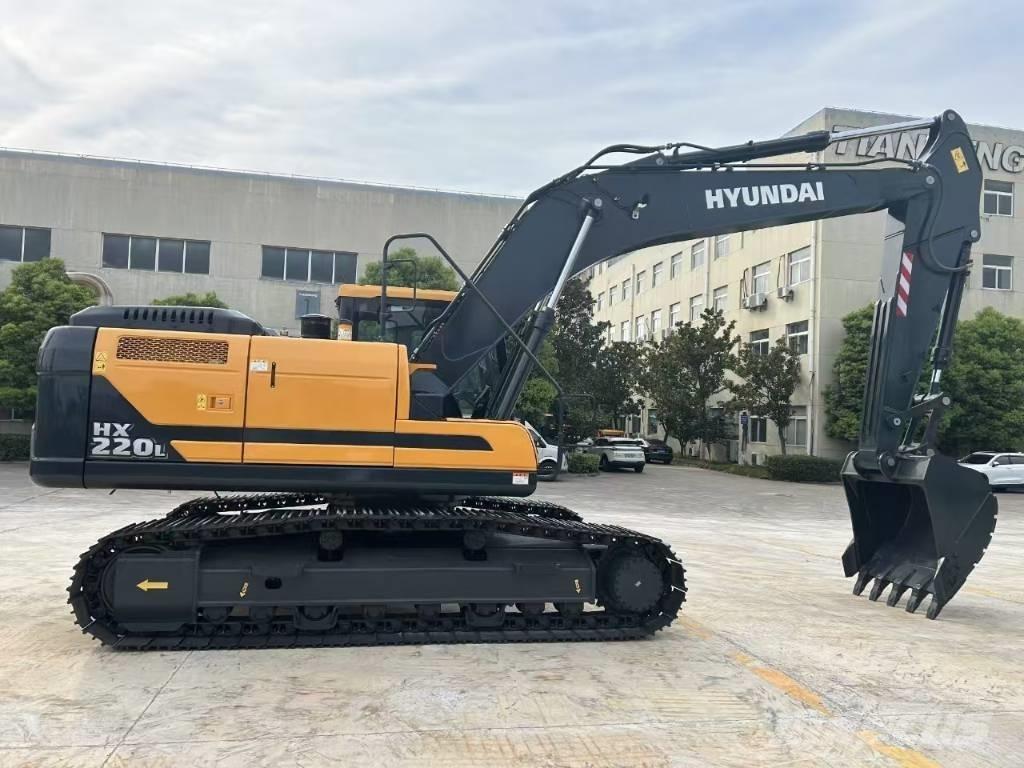 Hyundai HX 220 L Гусеничні екскаватори