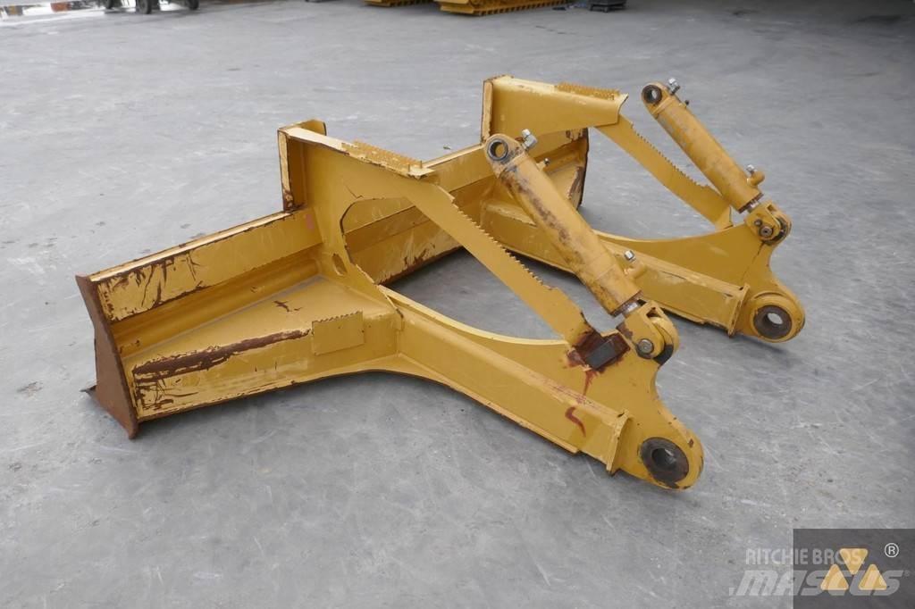 CAT Skidder blade Леміші