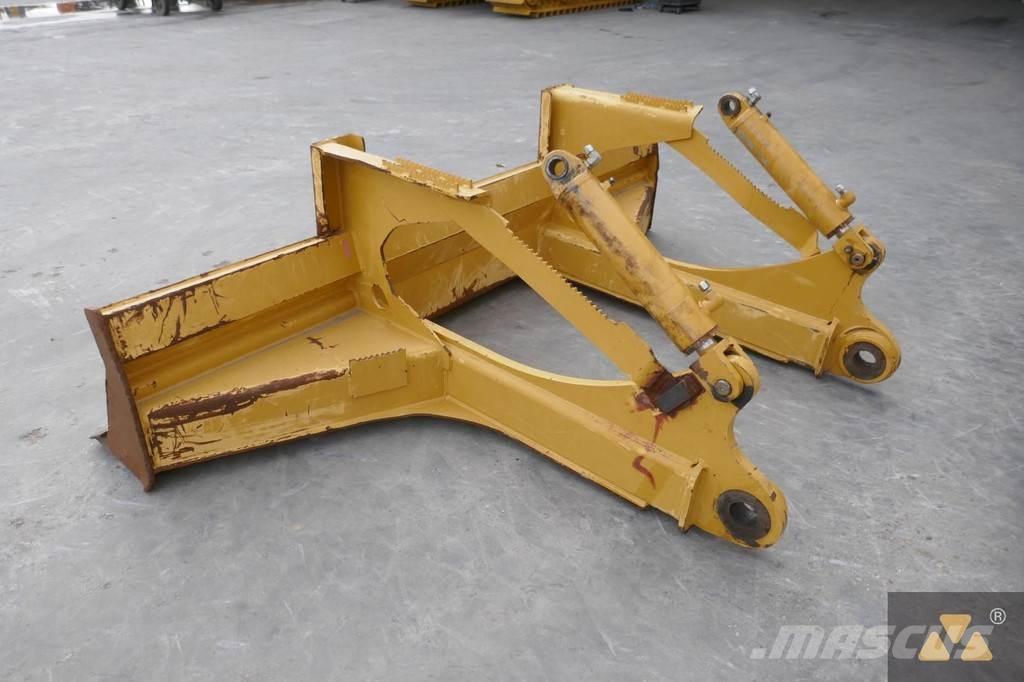 CAT Skidder blade Леміші