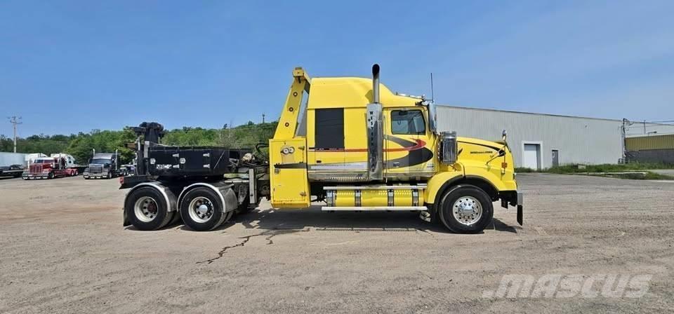 Western Star 4900 SA Евакуатори