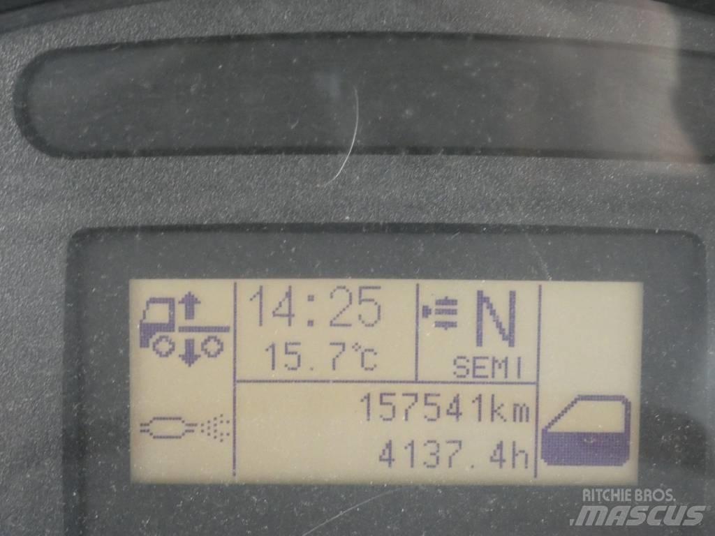Iveco 120E 25 Фургони