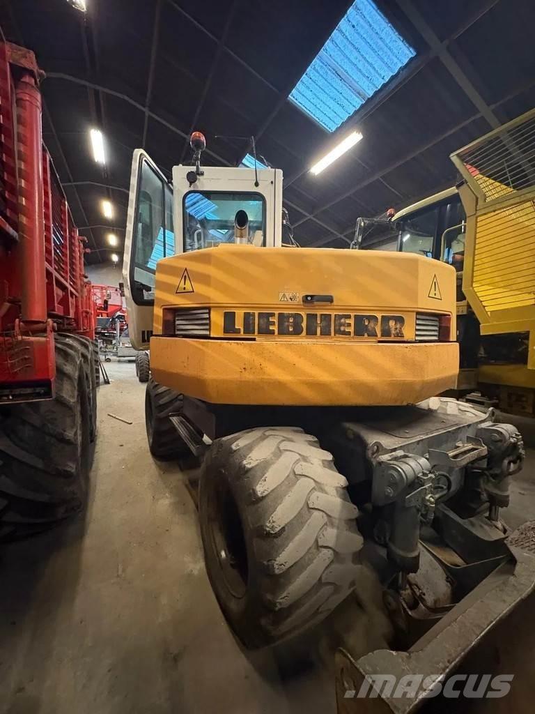 Liebherr A308 Колісні екскаватори