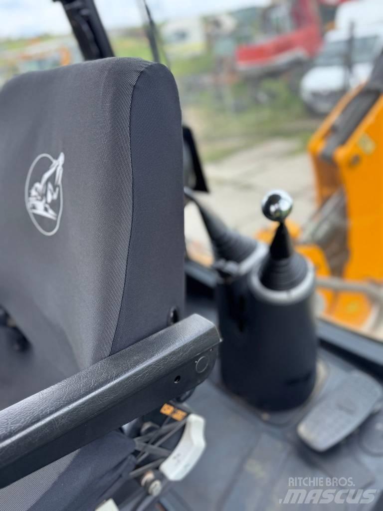 JCB 3CX Екскаватори-навантажувачі