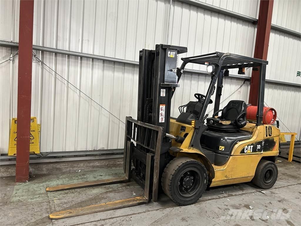 CAT GP30NT Газові навантажувачі
