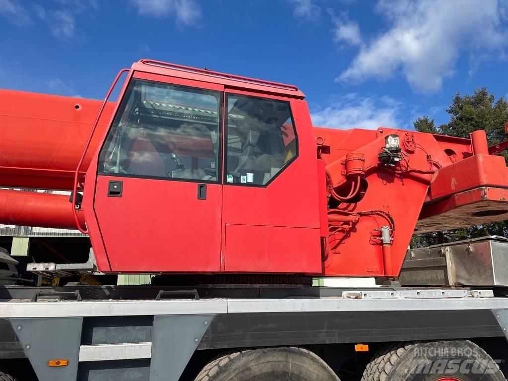 Liebherr LTM 1080-1 автокрани
