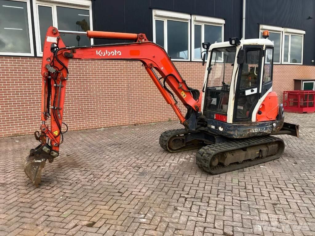 Kubota KX121-3a Міні-екскаватори < 7т