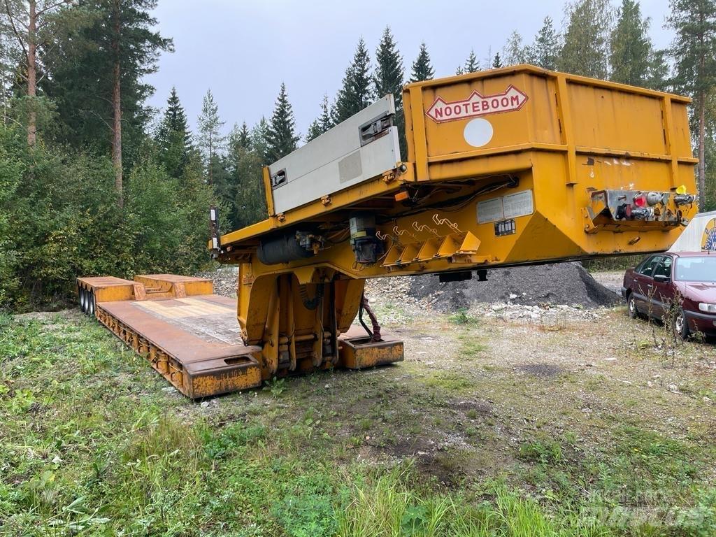 Nooteboom Euro-82-04 Низькорамні напівпричепи