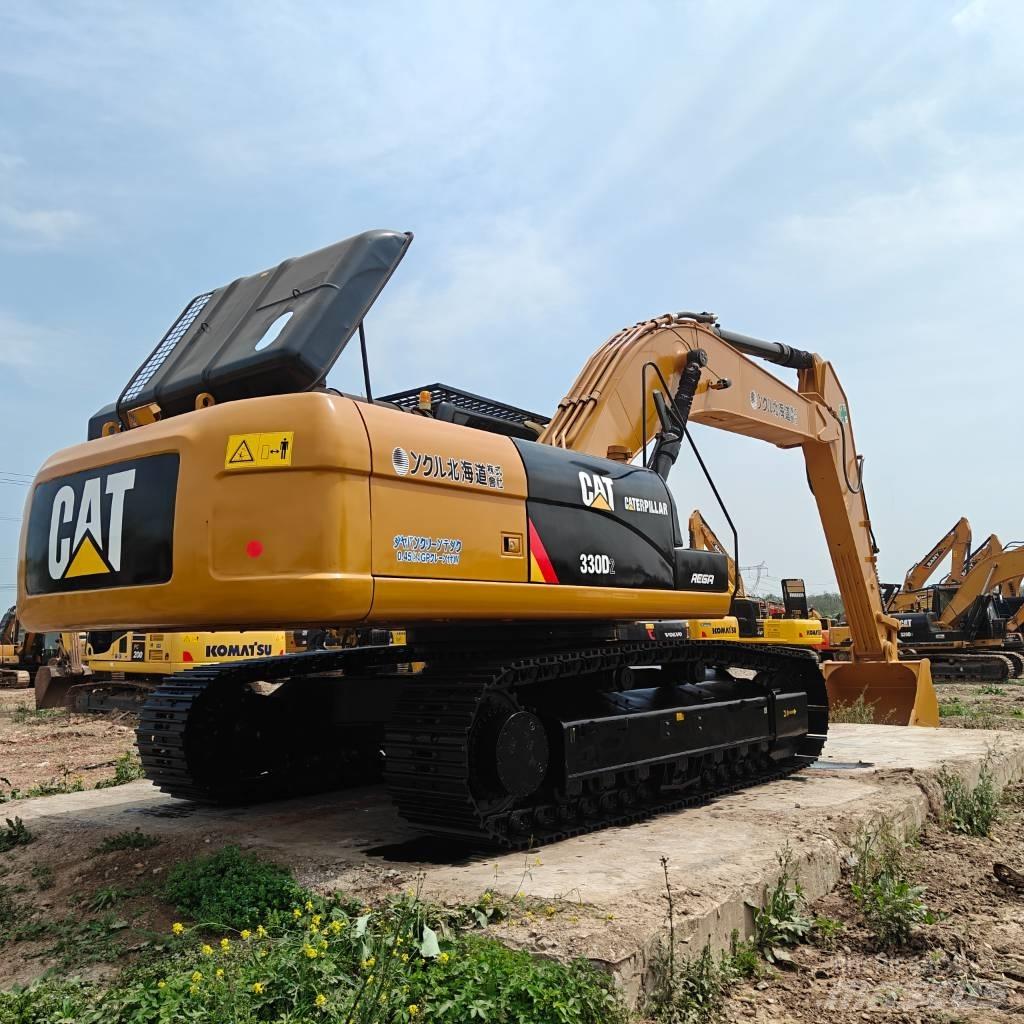 CAT 330D2 Гусеничні екскаватори