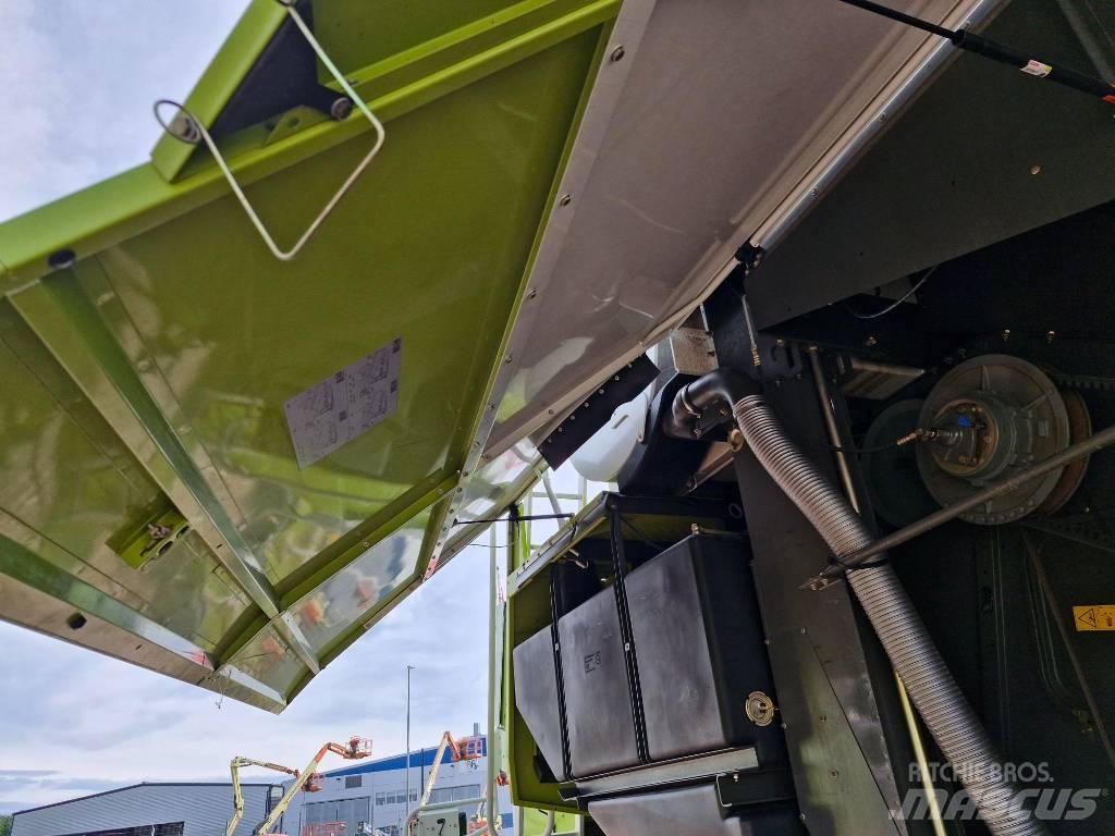 CLAAS Lexion 410 Зернозбиральні комбайни