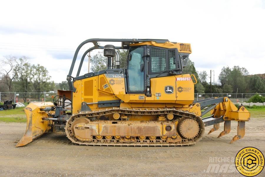 DEERE 750K XLT Гусеничні бульдозери
