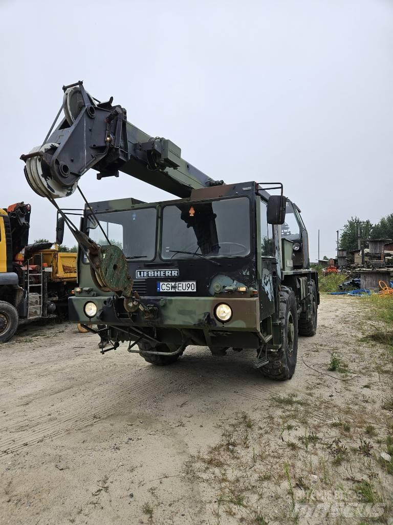 Liebherr UM 109 FKL Міні-крани