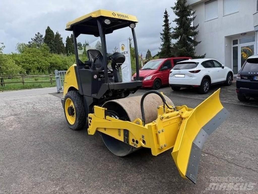 Bomag 124 DH-5 Грунтові котки
