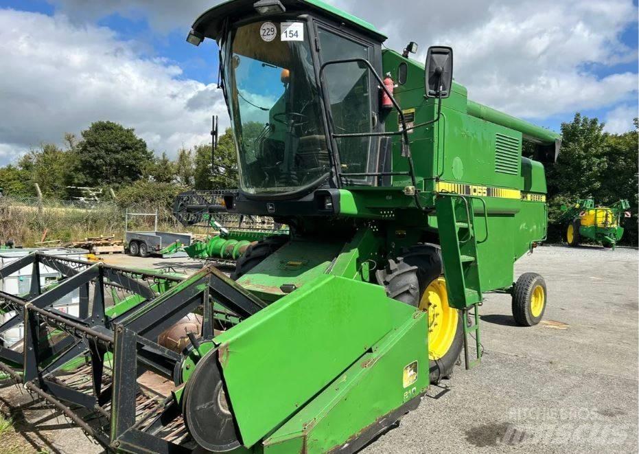 John Deere 1055 Зернозбиральні комбайни
