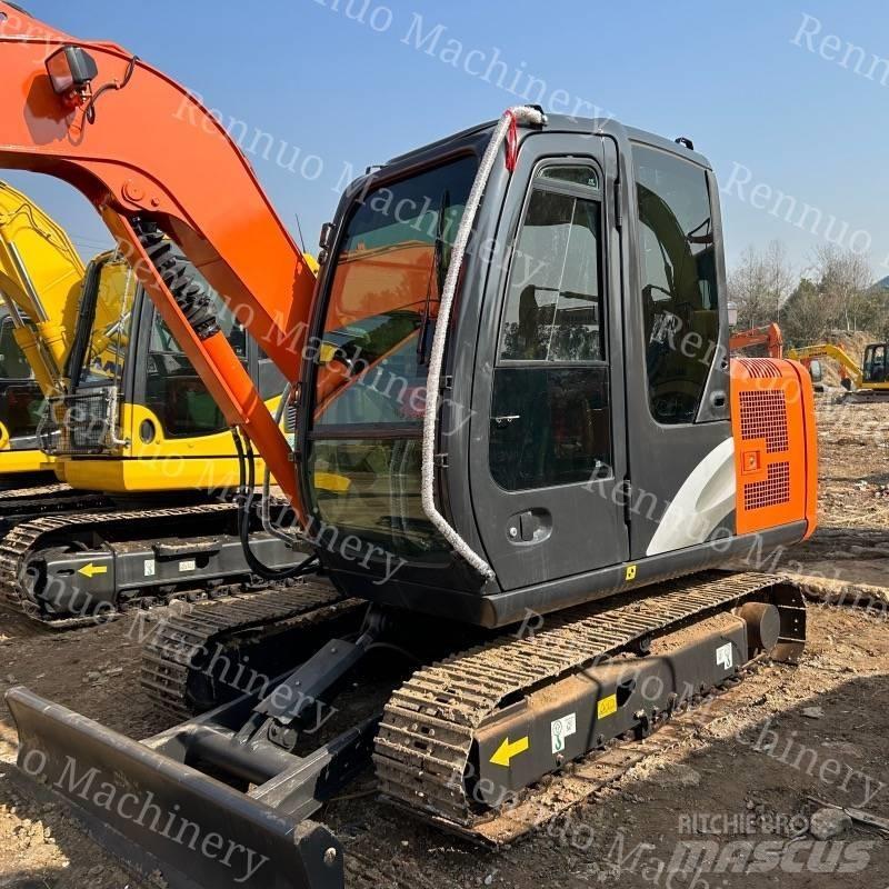 Hitachi ZX60 Гусеничні екскаватори