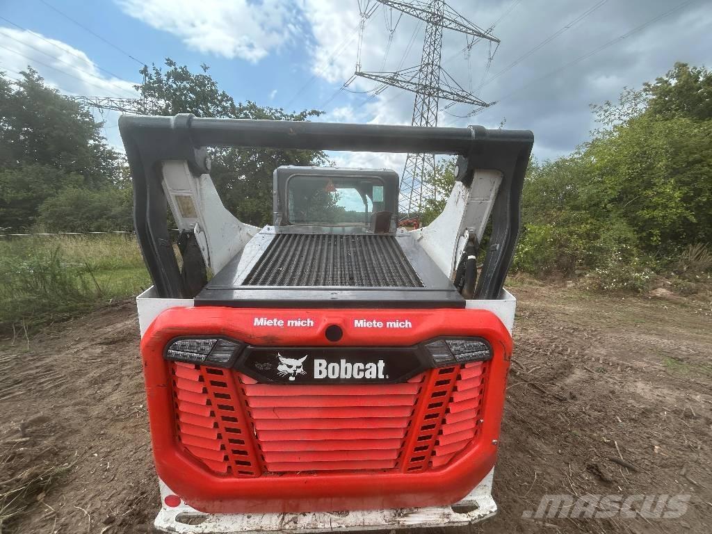 Bobcat T76 Гусеничні вантажники