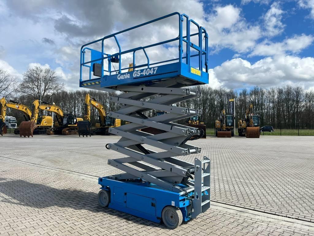 Genie GS 4047 Підйомники-ножиці