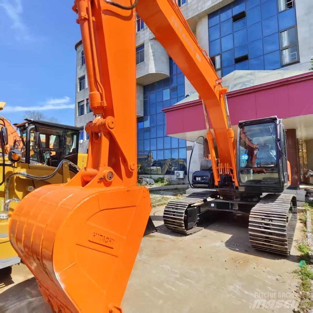 Hitachi ZX 130 Гусеничні екскаватори