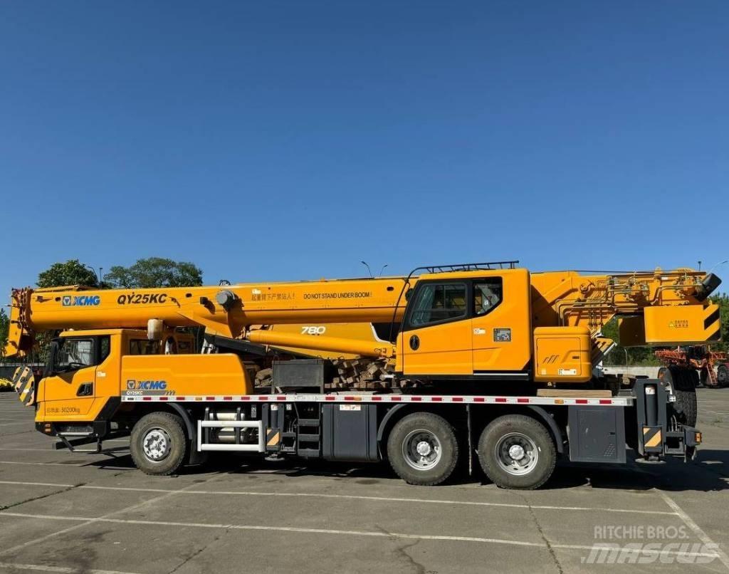 XCMG QY25K5D автокрани