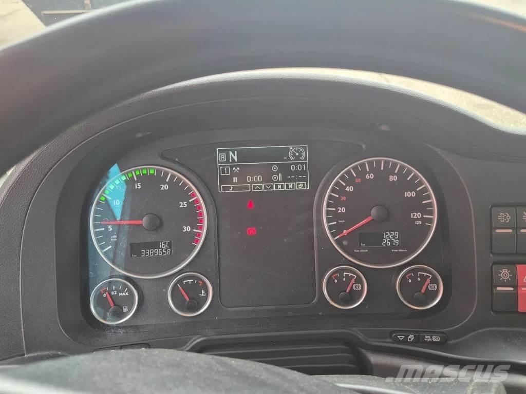 MAN 26.402 автокрани