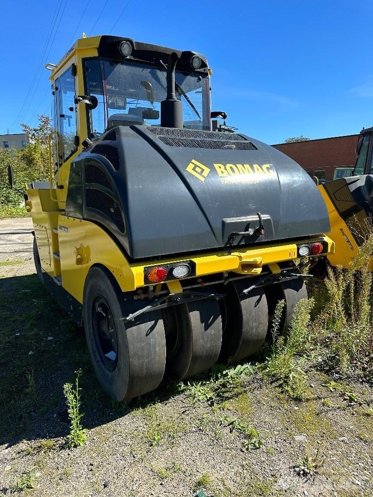 Bomag BW24RH Пневматичні катки