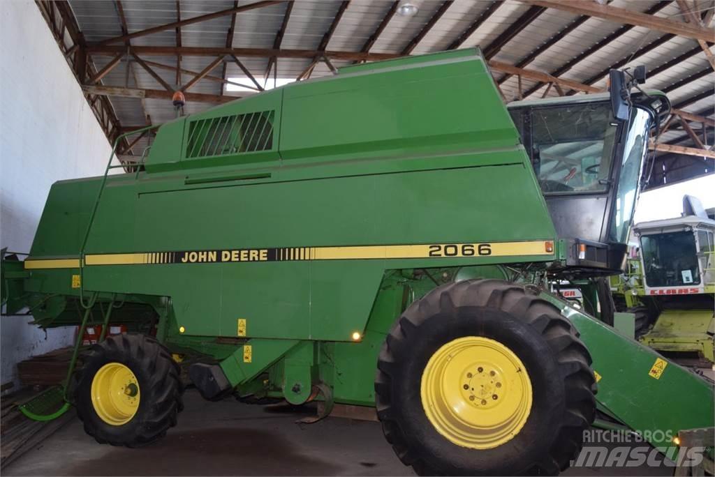 John Deere 2066 Зернозбиральні комбайни