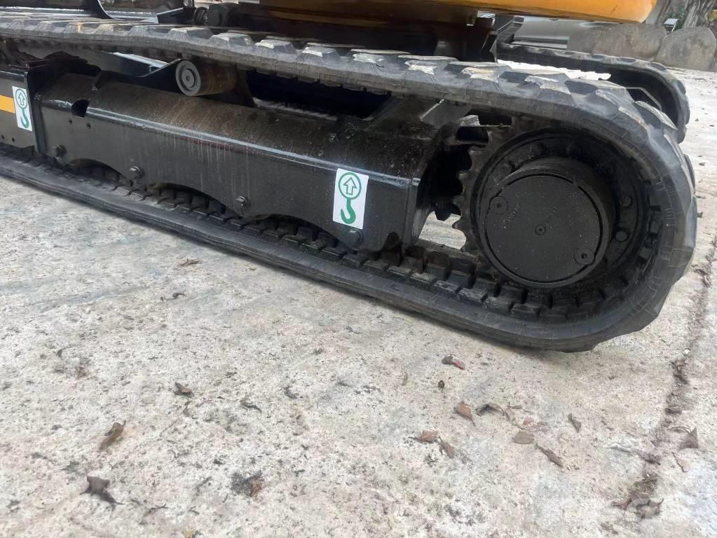 JCB 8035 Гусеничні екскаватори