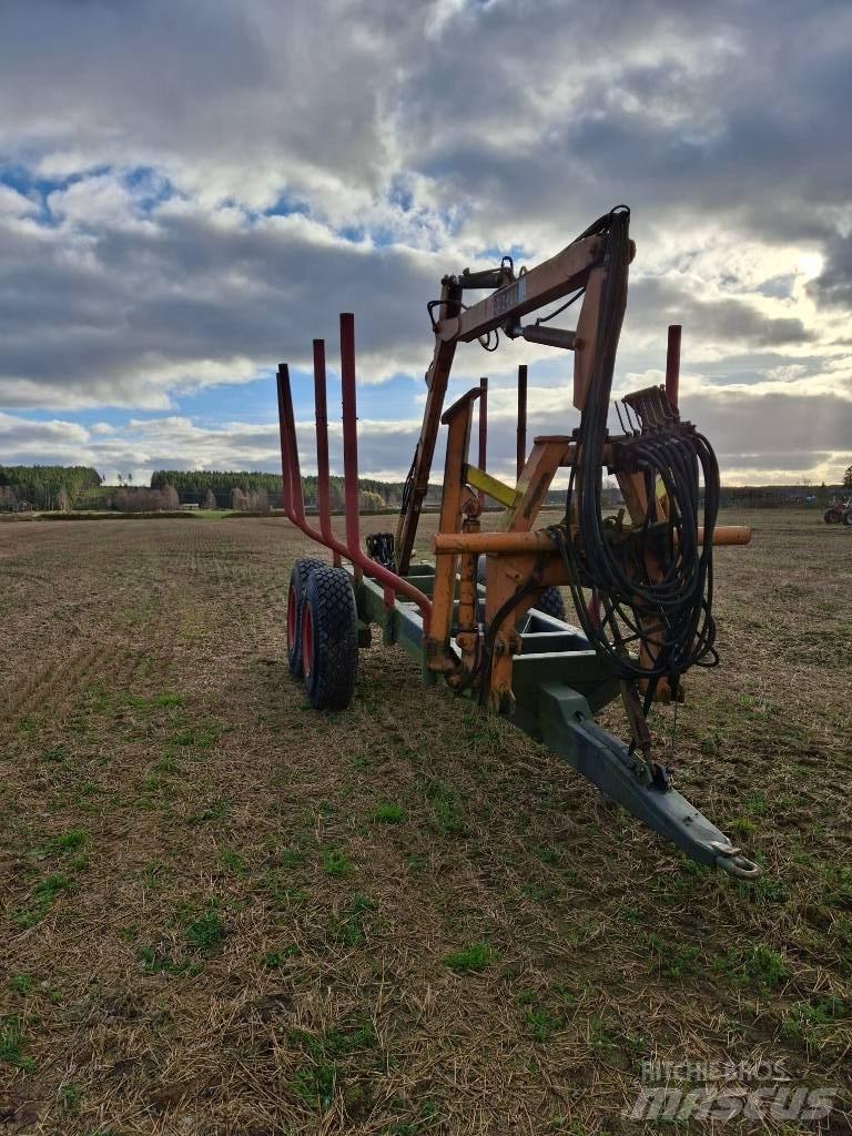 Evi 2400 Лісові причепи