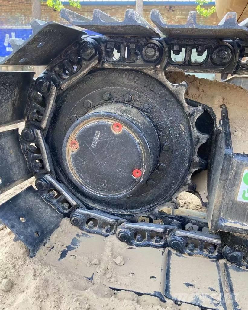 CAT 307 Гусеничні екскаватори