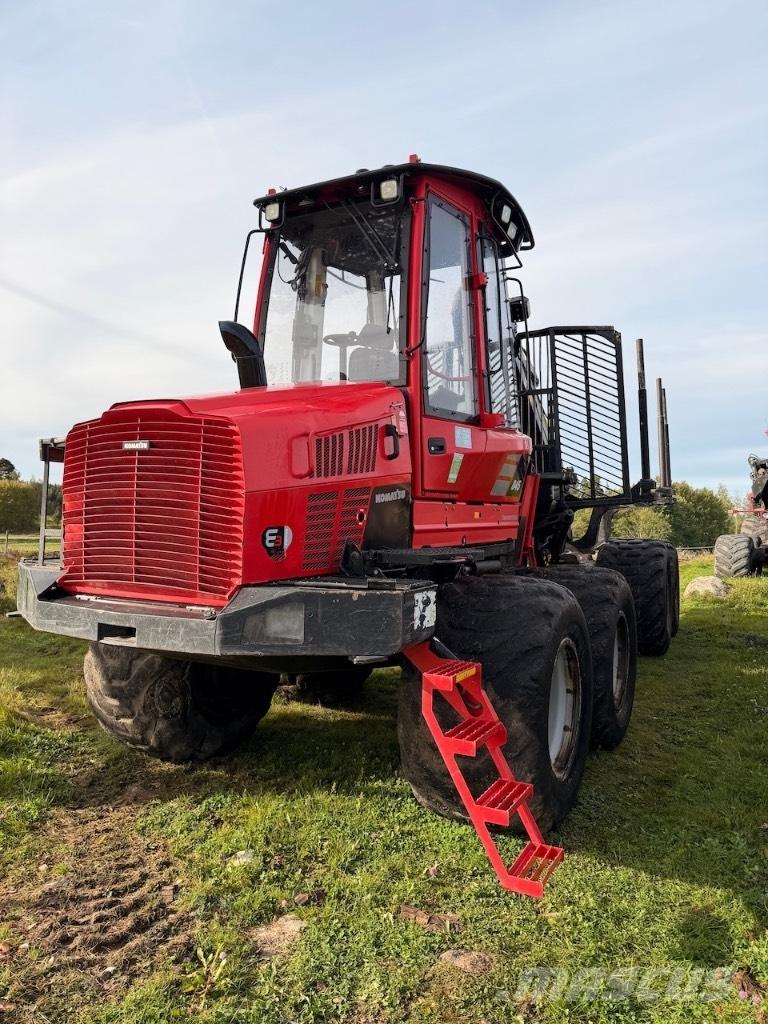 Komatsu 845 Форвардери