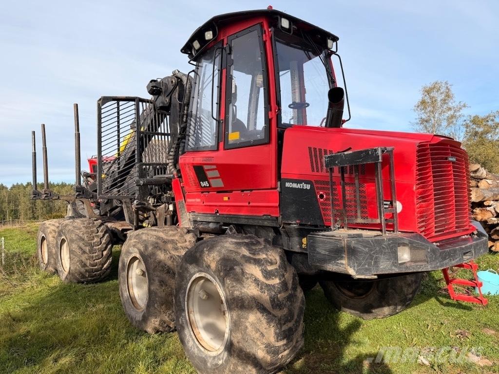 Komatsu 845 Форвардери