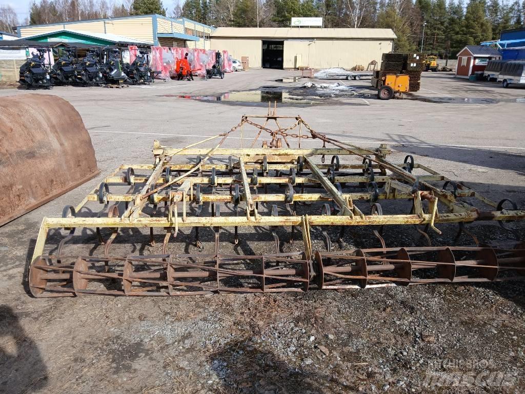  Äes S-piikki Борони