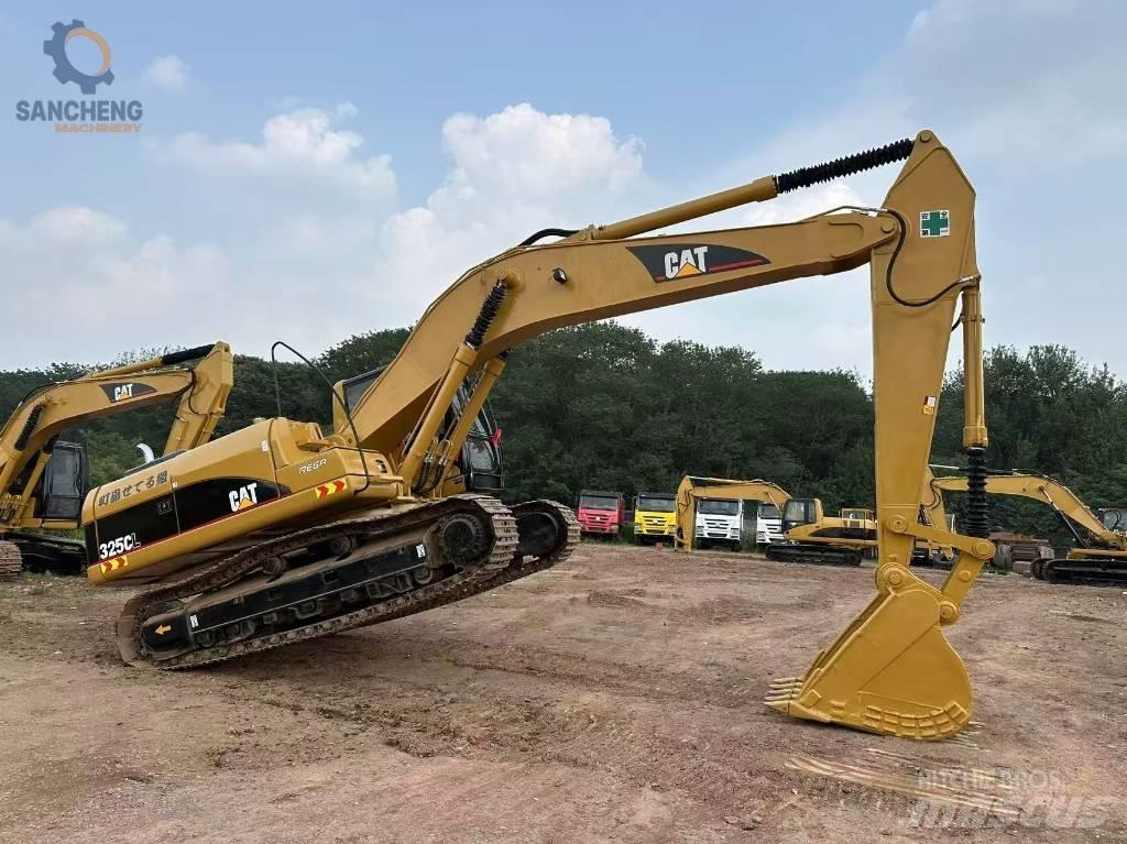CAT 325 CL Гусеничні екскаватори