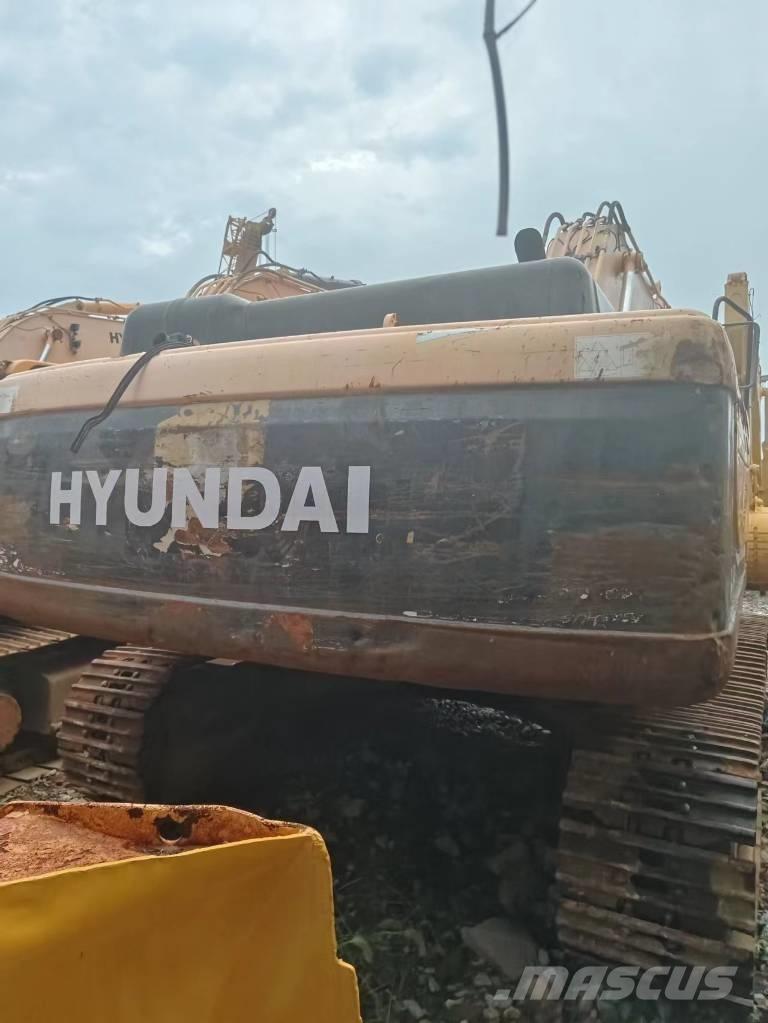 Hyundai R305LC-9T Гусеничні екскаватори