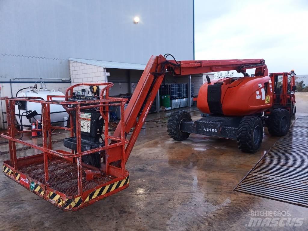 JLG 600 AJ Колінчаті підйомники