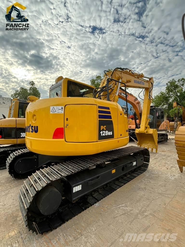 Komatsu PC 128 US Гусеничні екскаватори
