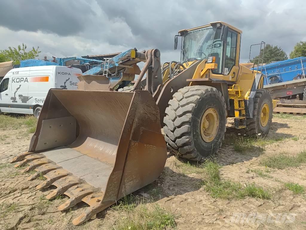 Volvo L 180 F Фронтальні навантажувачі
