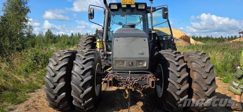 Valmet 8750 Трактори