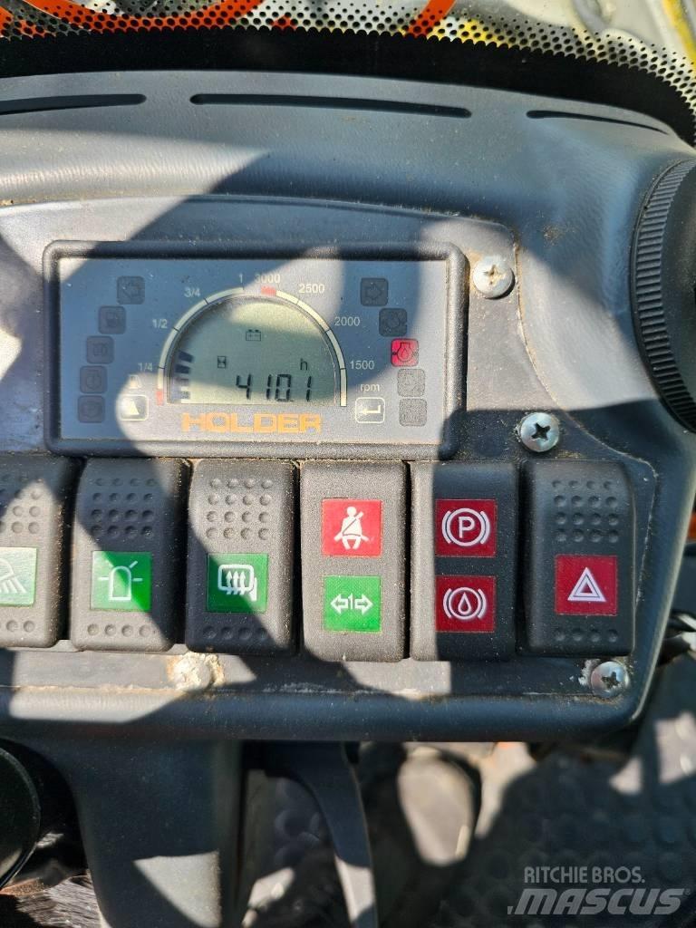 Holder X45 Підмітальні машини