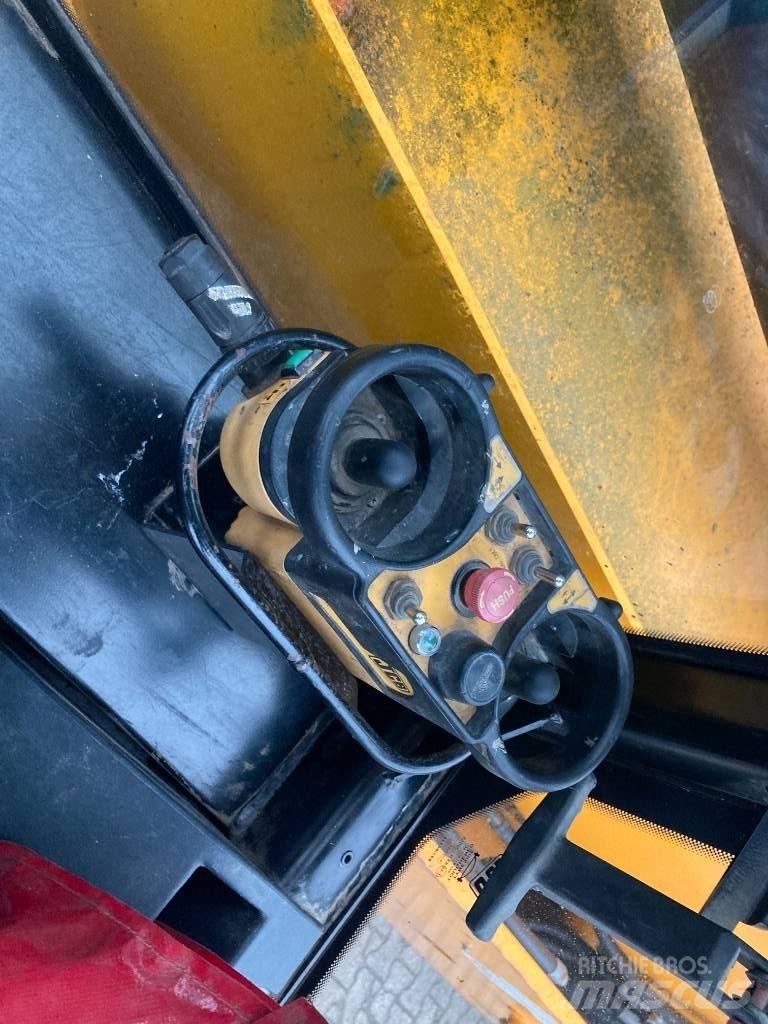 JCB 540-140 Телескопічні навантажувачі