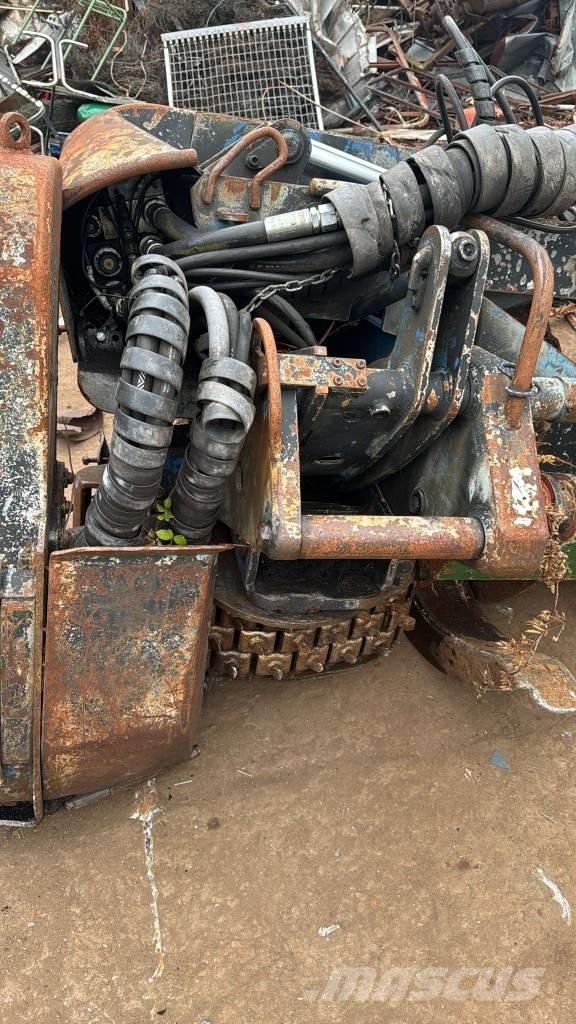 Volvo 34 Валочні головки