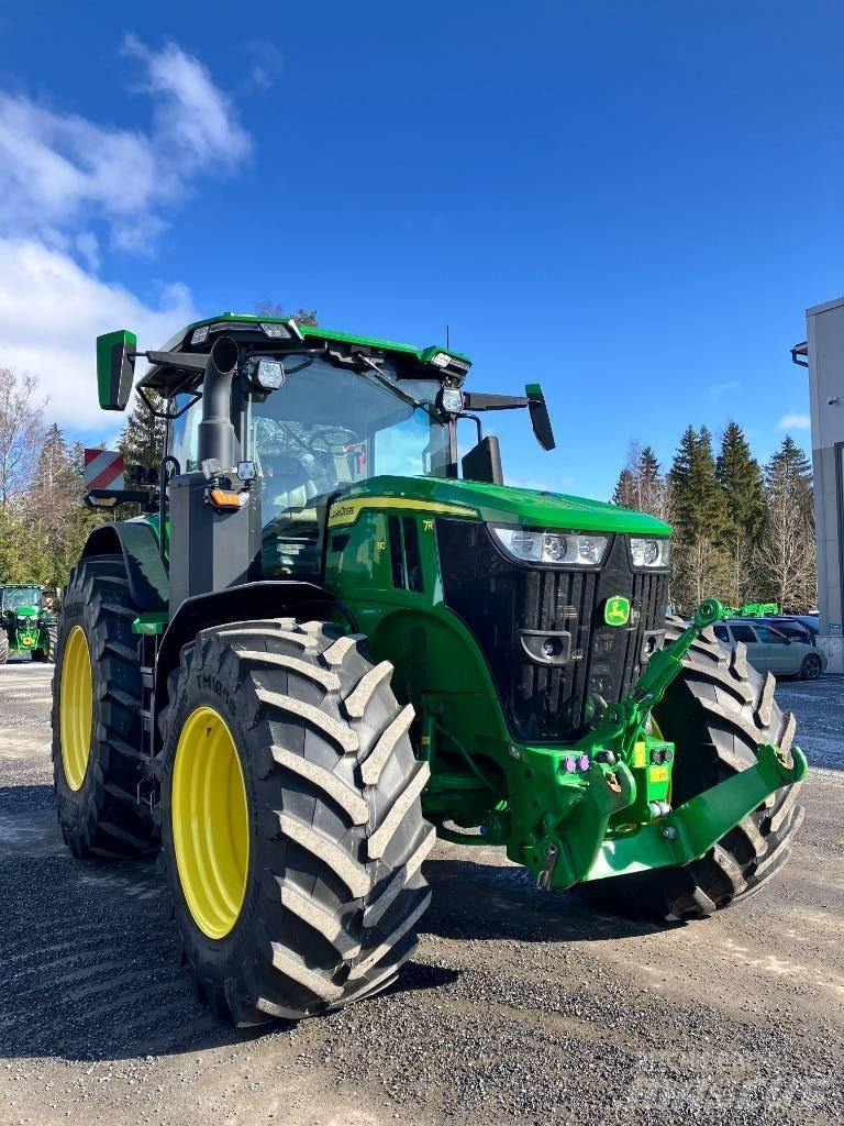 John Deere 7R 310 Трактори