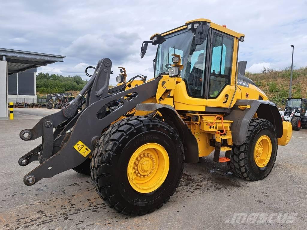 Volvo L 90 H Фронтальні навантажувачі