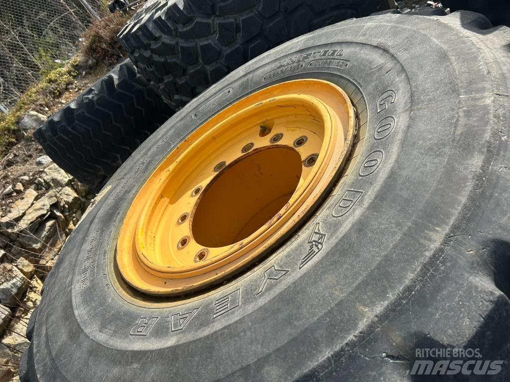 Goodyear 20,5R25 GP4 Фронтальні навантажувачі
