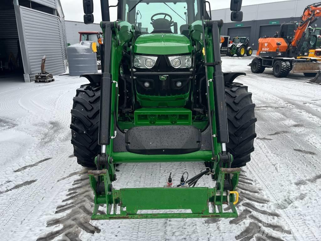 John Deere 6130 R Трактори