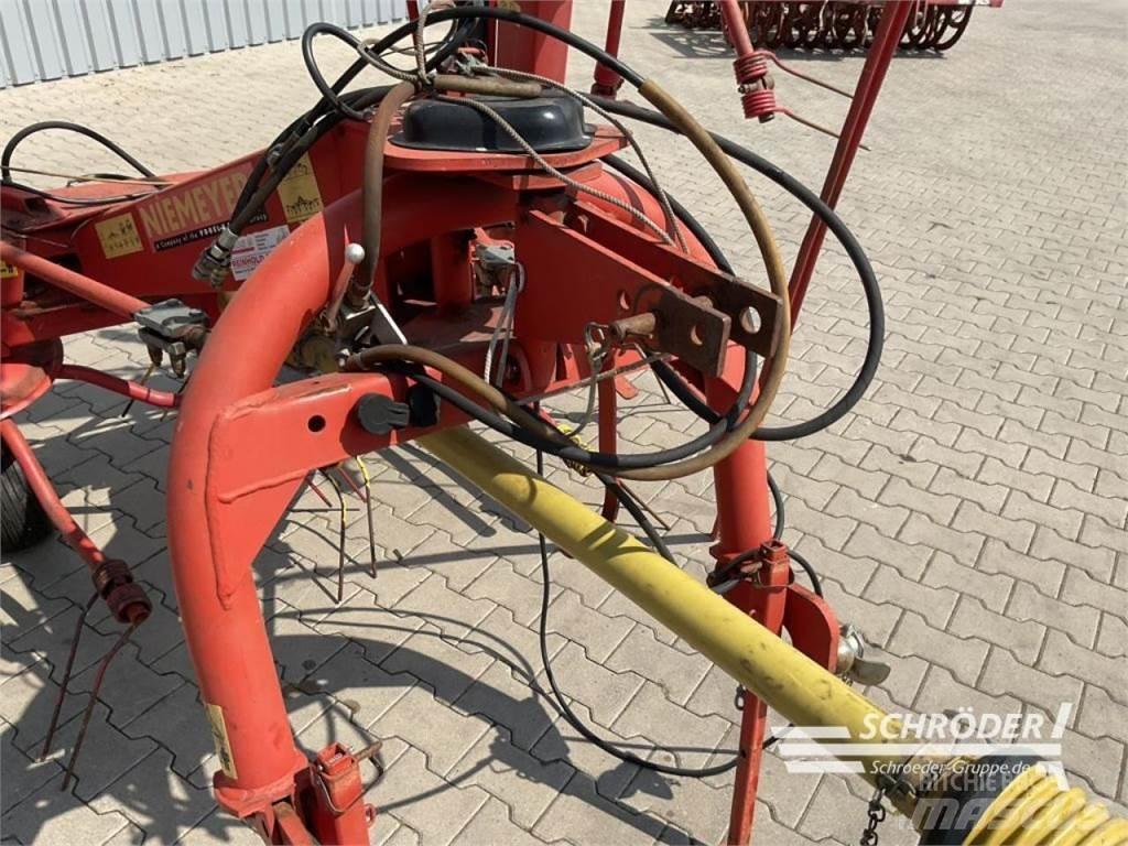 Niemeyer HR 785 DH Граблі і сінозворушувачі