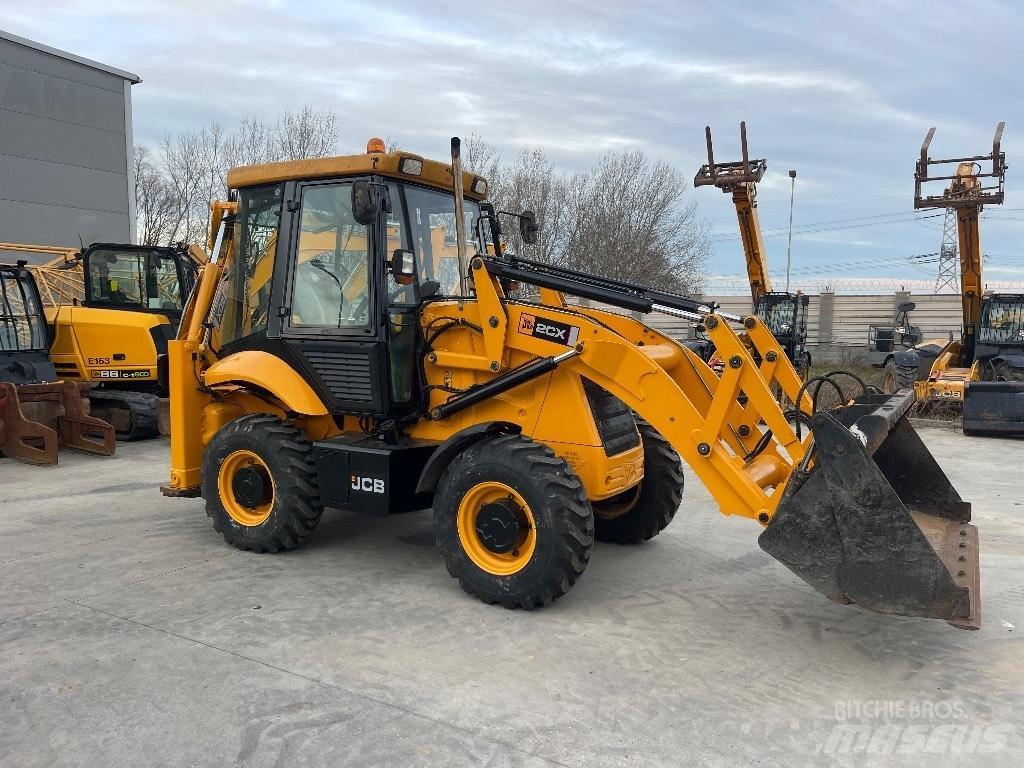 JCB 2 CX Екскаватори-навантажувачі